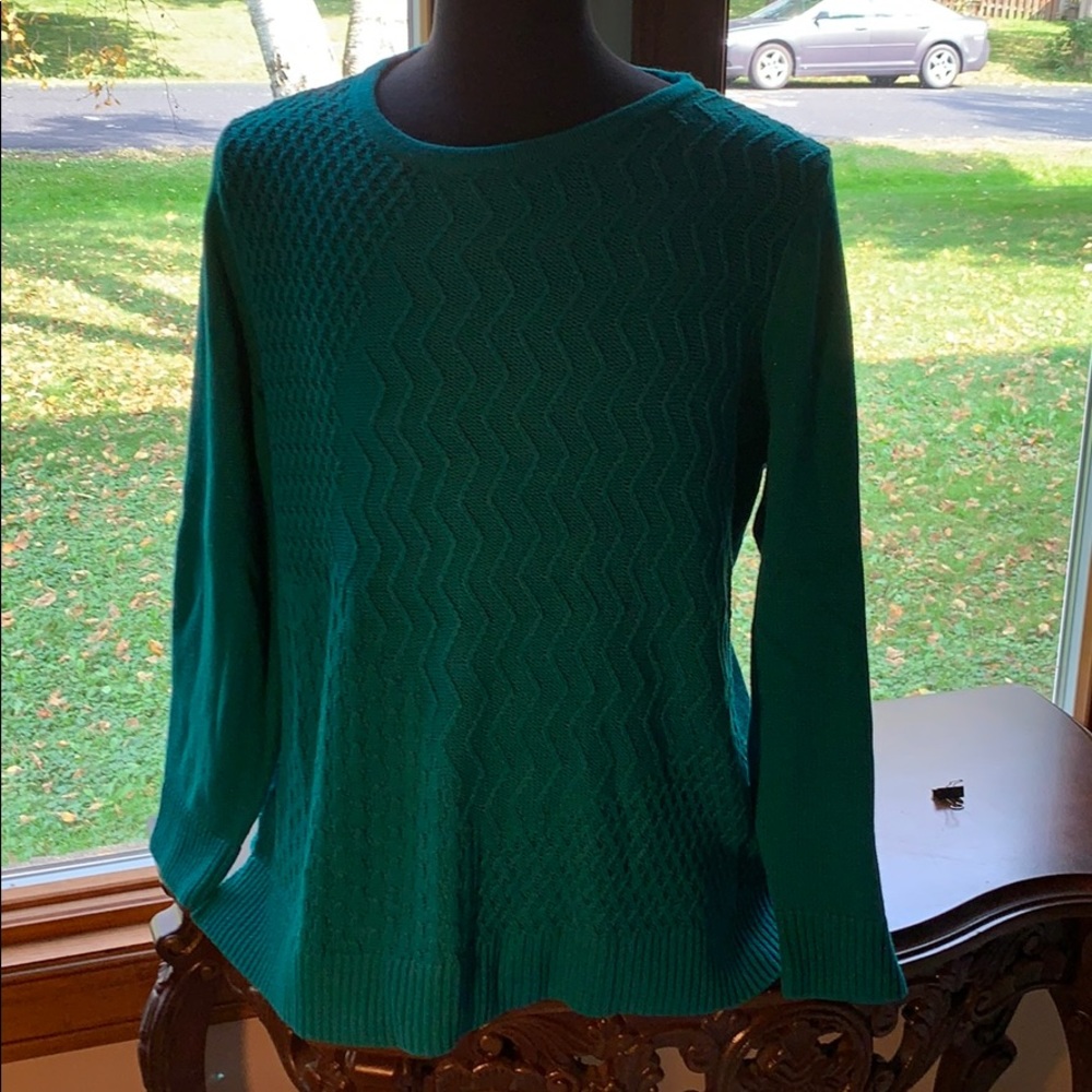Christopher and banks size 2X sweater